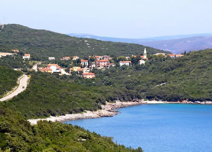 펜션 House With A Parking Space Sveti Jakov, Losinj - 7950 네레자인