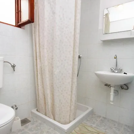 House With A Parking Space Sveti Jakov, Losinj - 7950 Holiday home